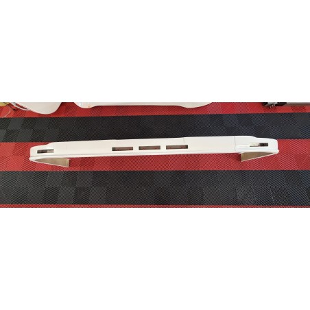 Spoiler Scania Next Generation pare-choc grand avec 5 découpes et supports veilleuses