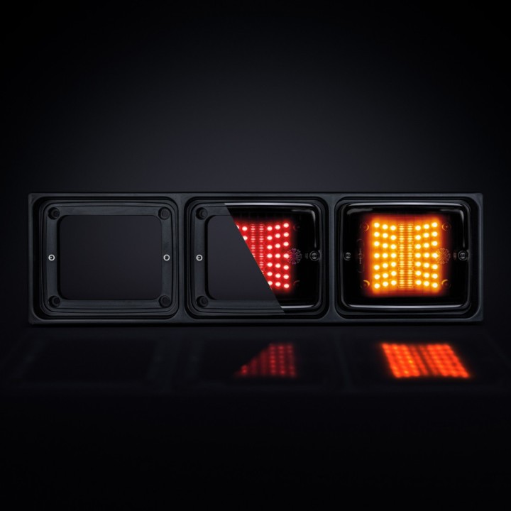Boitier pour feux IZE LED STRANDS x3