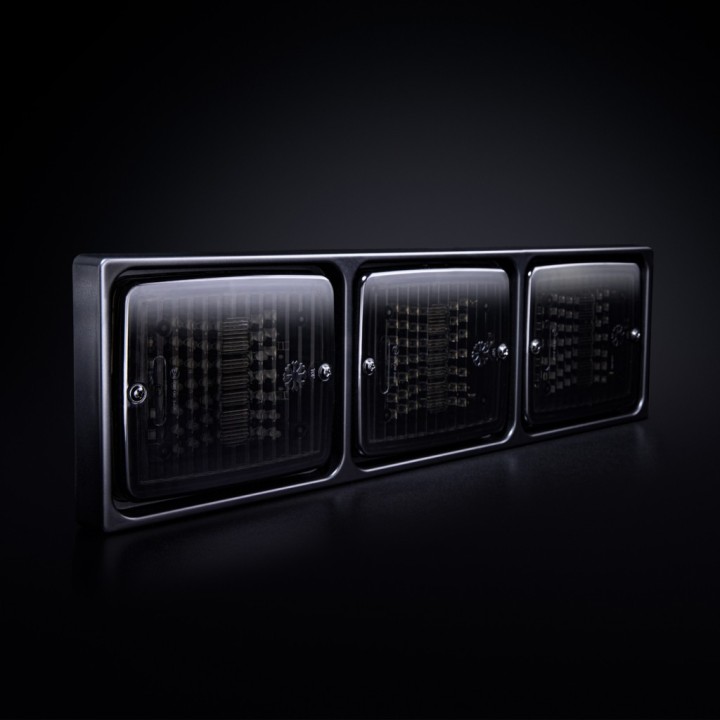 Boitier pour feux IZE LED STRANDS x3